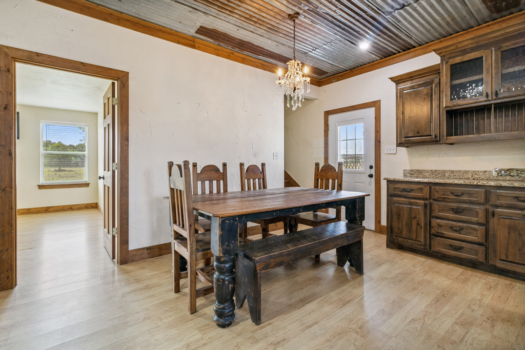 Mabank, Texas, 75147, United States, 2 Bedrooms Bedrooms, ,3 BathroomsBathrooms,Residential,For Sale,1989004