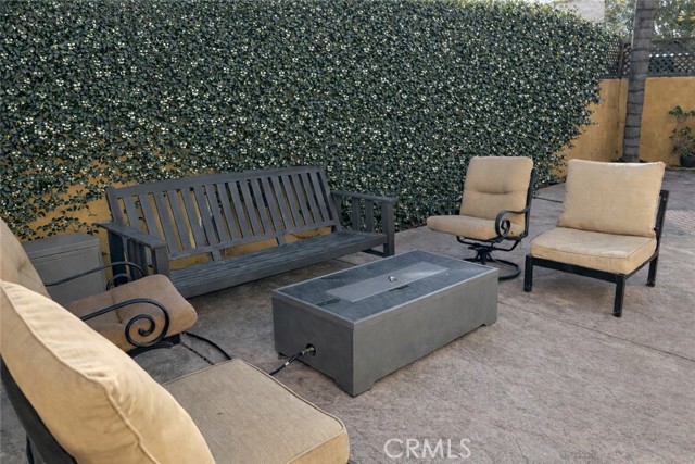 Reseda, California, 91335, United States, 3 Bedrooms Bedrooms, ,3 BathroomsBathrooms,Residential,For Sale,2009231