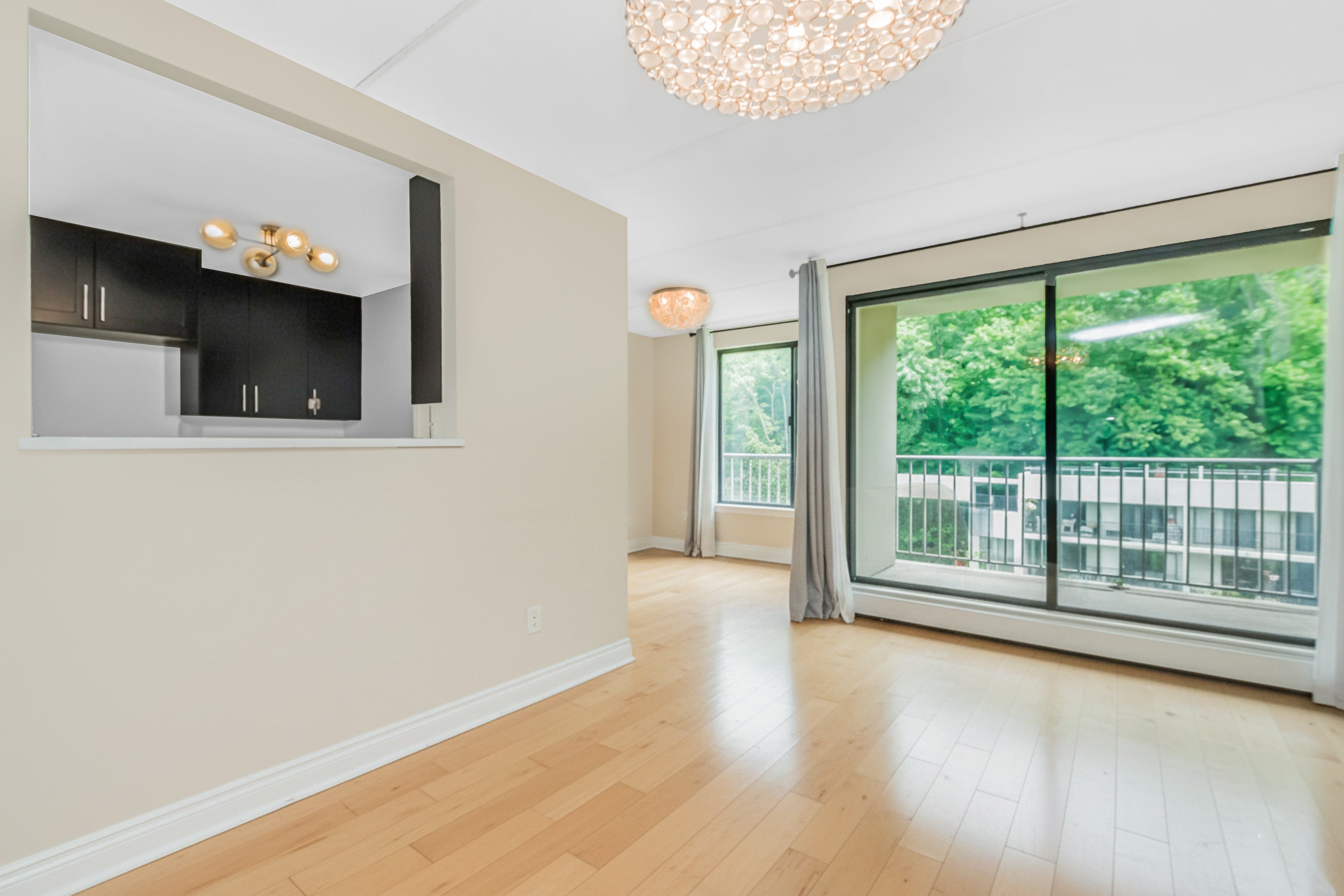  1155 Warburton Avenue - 物件實景