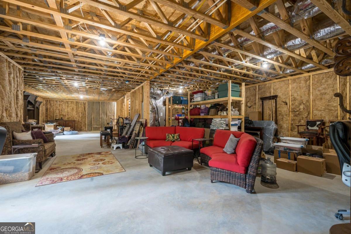 Talking Rock, Georgia, 30175, United States, 3 Bedrooms Bedrooms, ,2 BathroomsBathrooms,Residential,For Sale,1972070