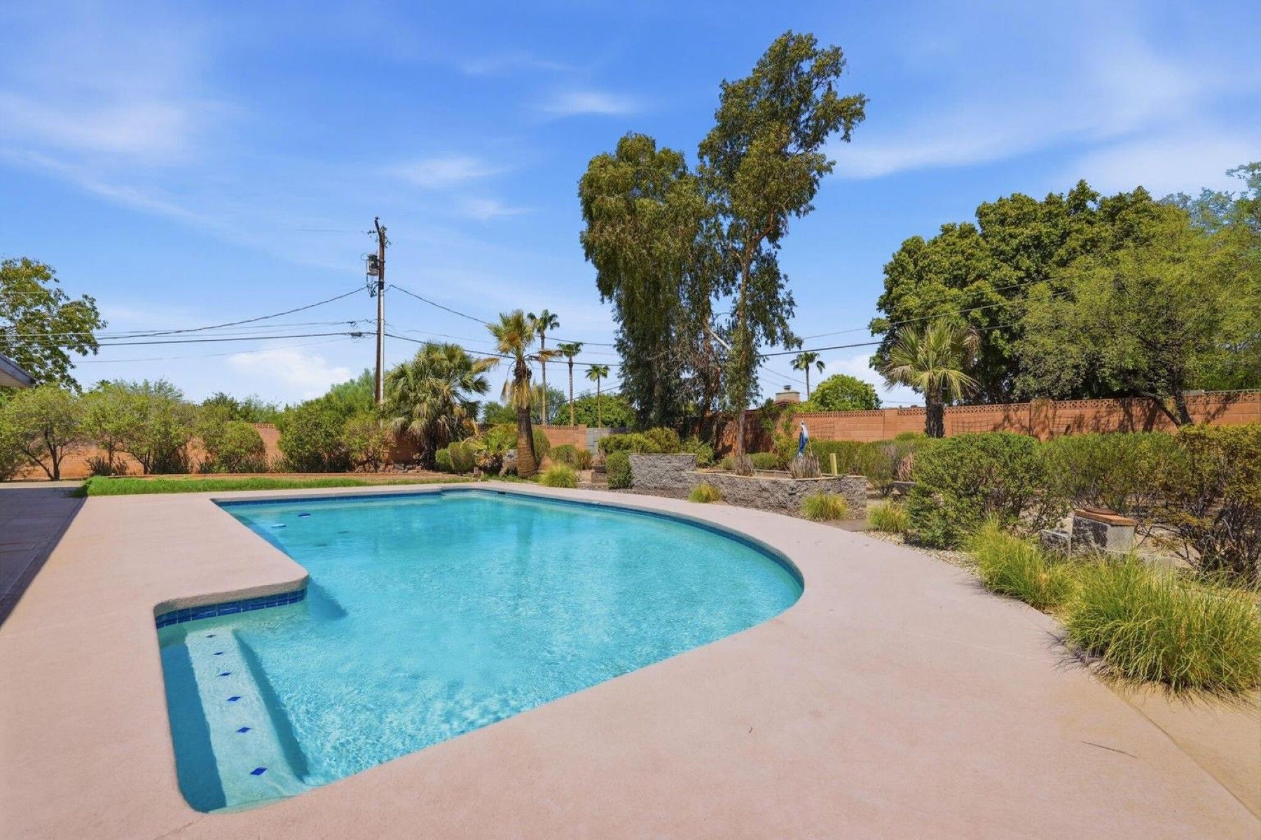 5822 N 23rd Place¦Phoenix, AZ - 物件實景
