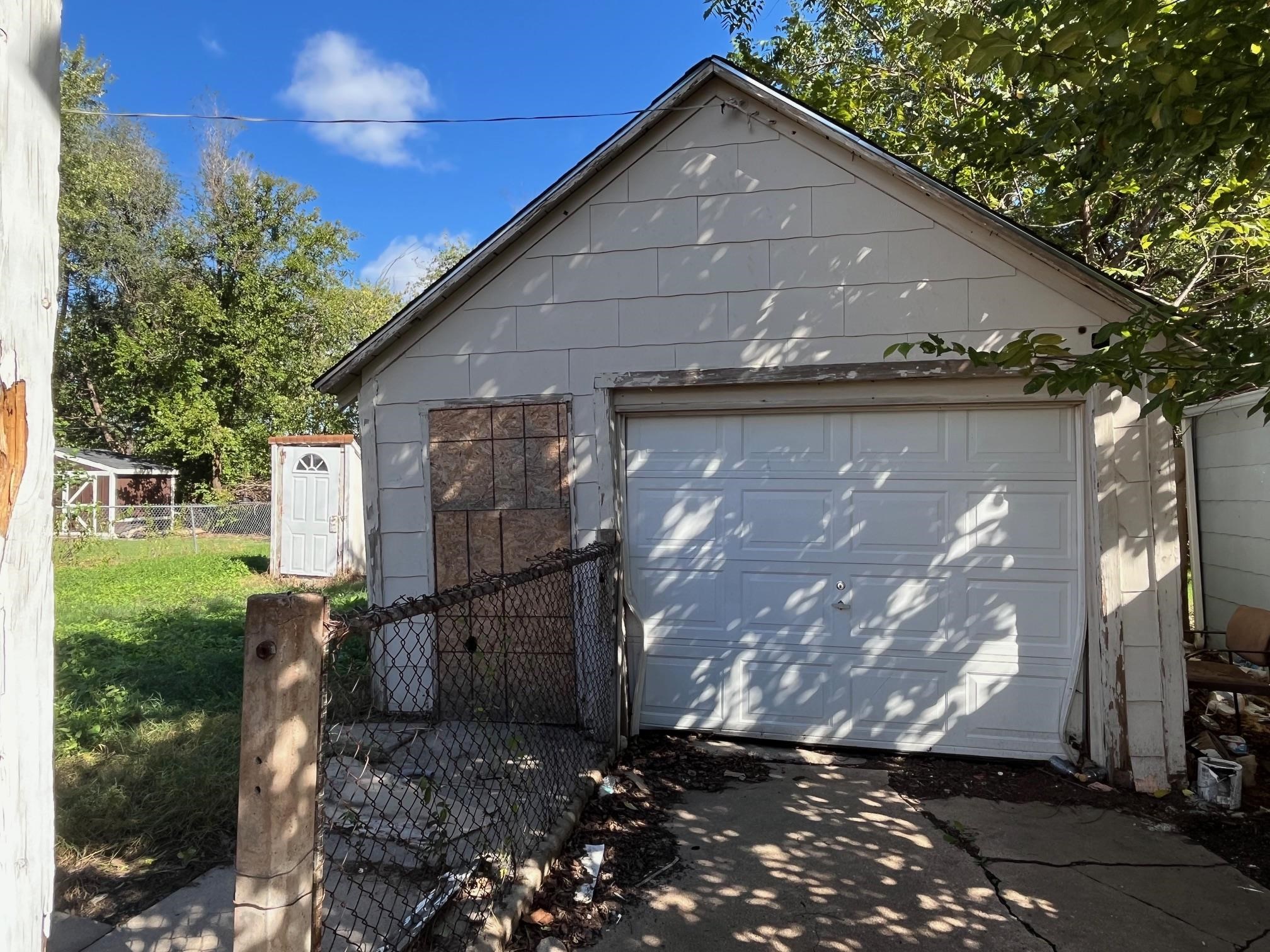 Fern St, Wichita, KS 67213 #1