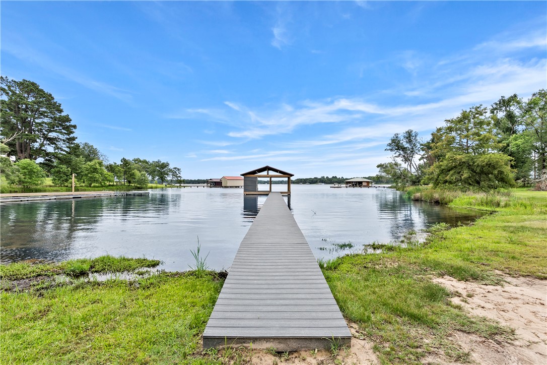 Franklin, Texas, 77856, United States, 2 Bedrooms Bedrooms, ,1 BathroomBathrooms,Residential,For Sale,1846956