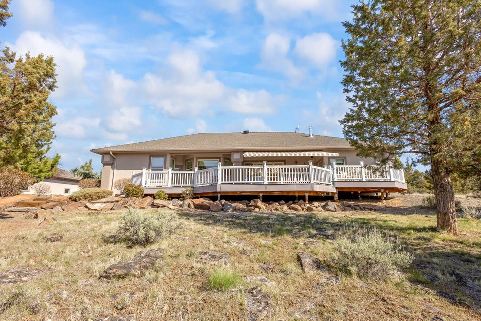 Prineville, Oregon, 97754, United States, 3 Bedrooms Bedrooms, ,3 BathroomsBathrooms,Residential,For Sale,1770738