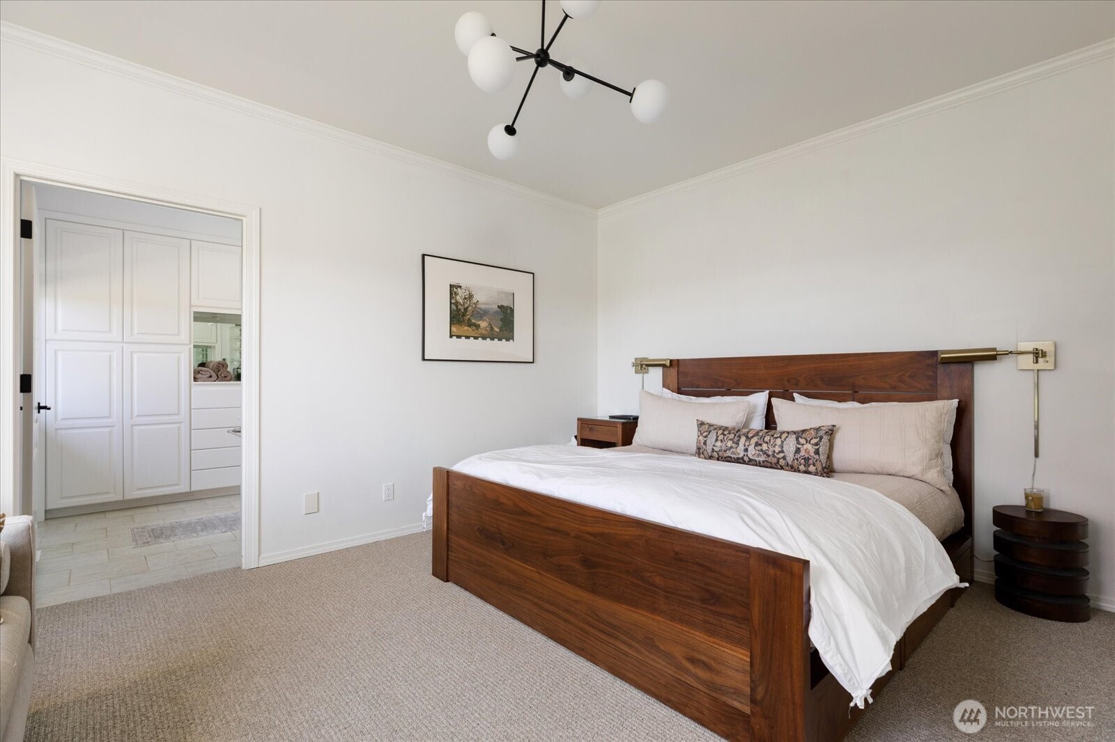 Oak Harbor, Washington, 98277, United States, 4 Bedrooms Bedrooms, ,2 BathroomsBathrooms,Residential,For Sale,1992987