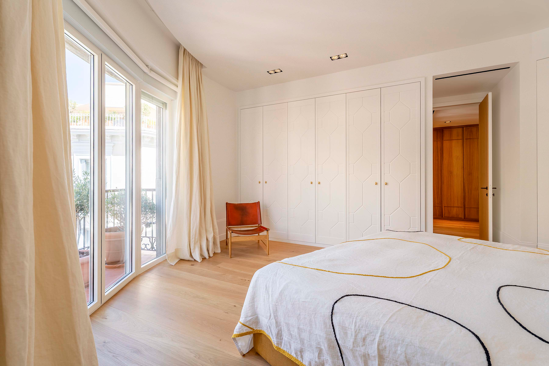  Exclusive 4th floor with garage and designer renovation in Justicia. Madrid - 物件實景