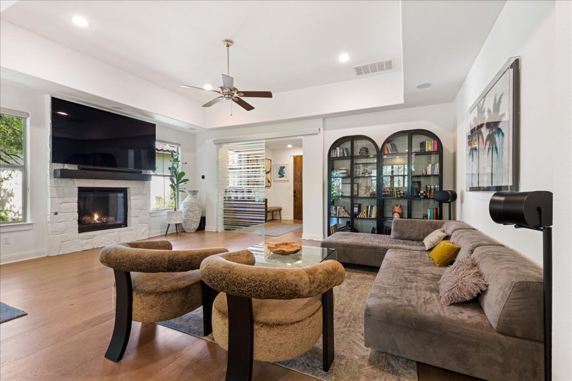 Austin, Texas, 78738, United States, 3 Bedrooms Bedrooms, ,4 BathroomsBathrooms,Residential,For Sale,1767089