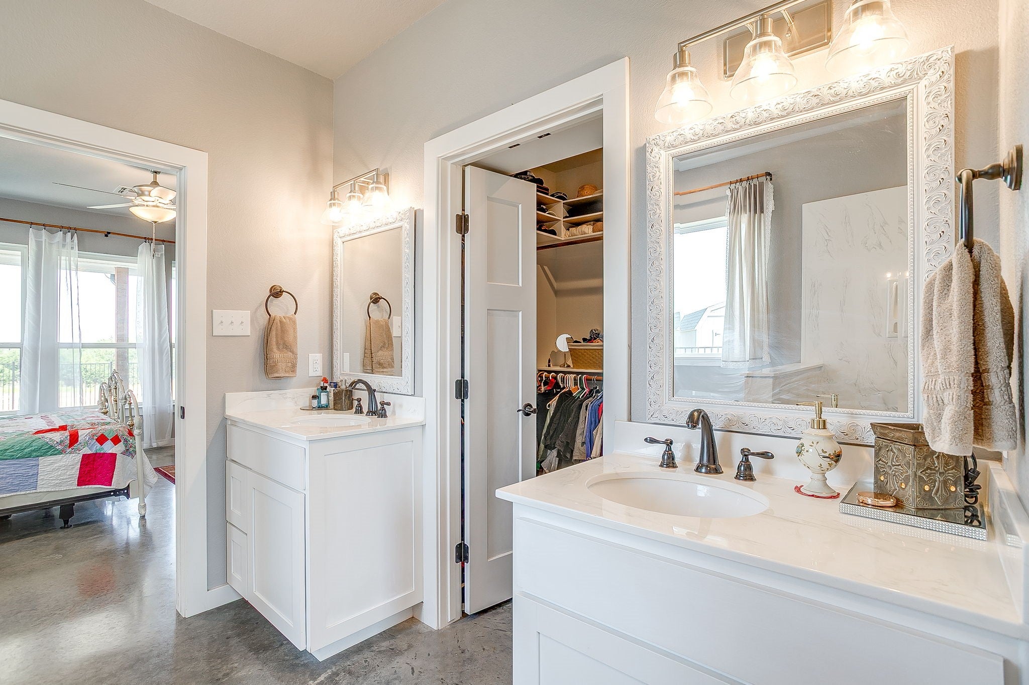 Godley, Texas, 76044, United States, 3 Bedrooms Bedrooms, ,3 BathroomsBathrooms,Residential,For Sale,1983400