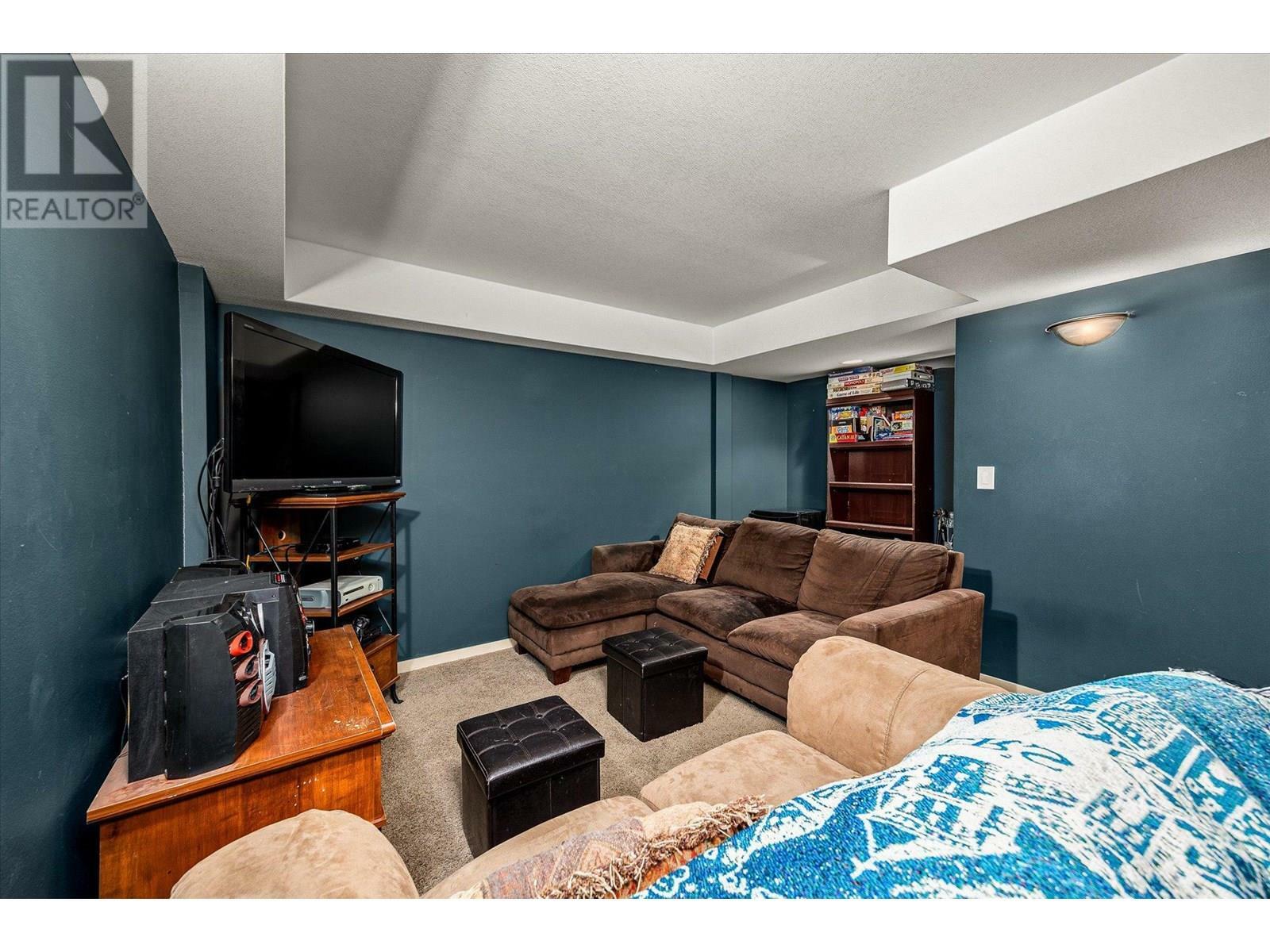 VERNON, British Columbia, V1T 9X1, CA, 3 Bedrooms Bedrooms, ,2 BathroomsBathrooms,Residential,For Sale,1883583