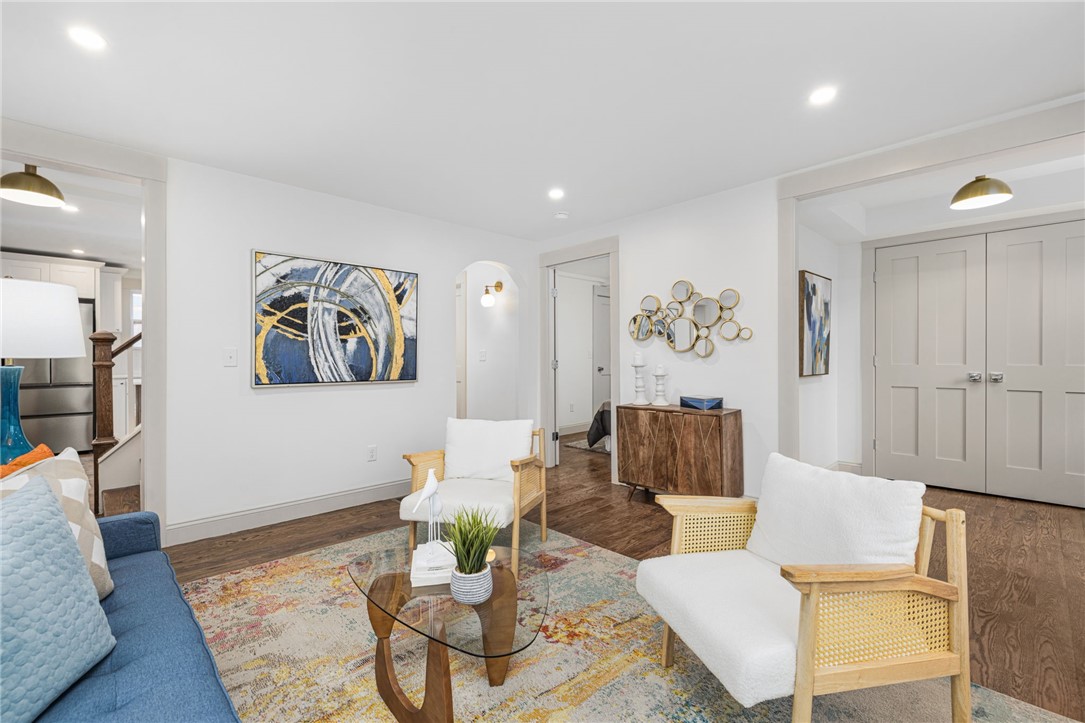 Providence, Rhode Island, 02906, United States, 4 Bedrooms Bedrooms, ,3 BathroomsBathrooms,Residential,For Sale,2000576