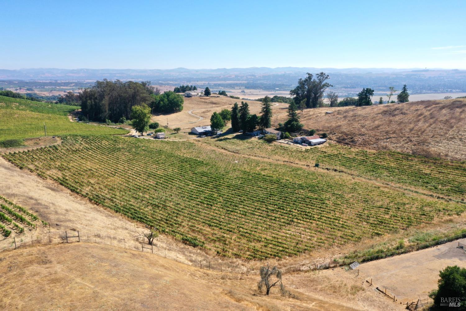 Santa Rosa, California, 95404, United States, 5 Bedrooms Bedrooms, ,4 BathroomsBathrooms,Residential,For Sale,1986461