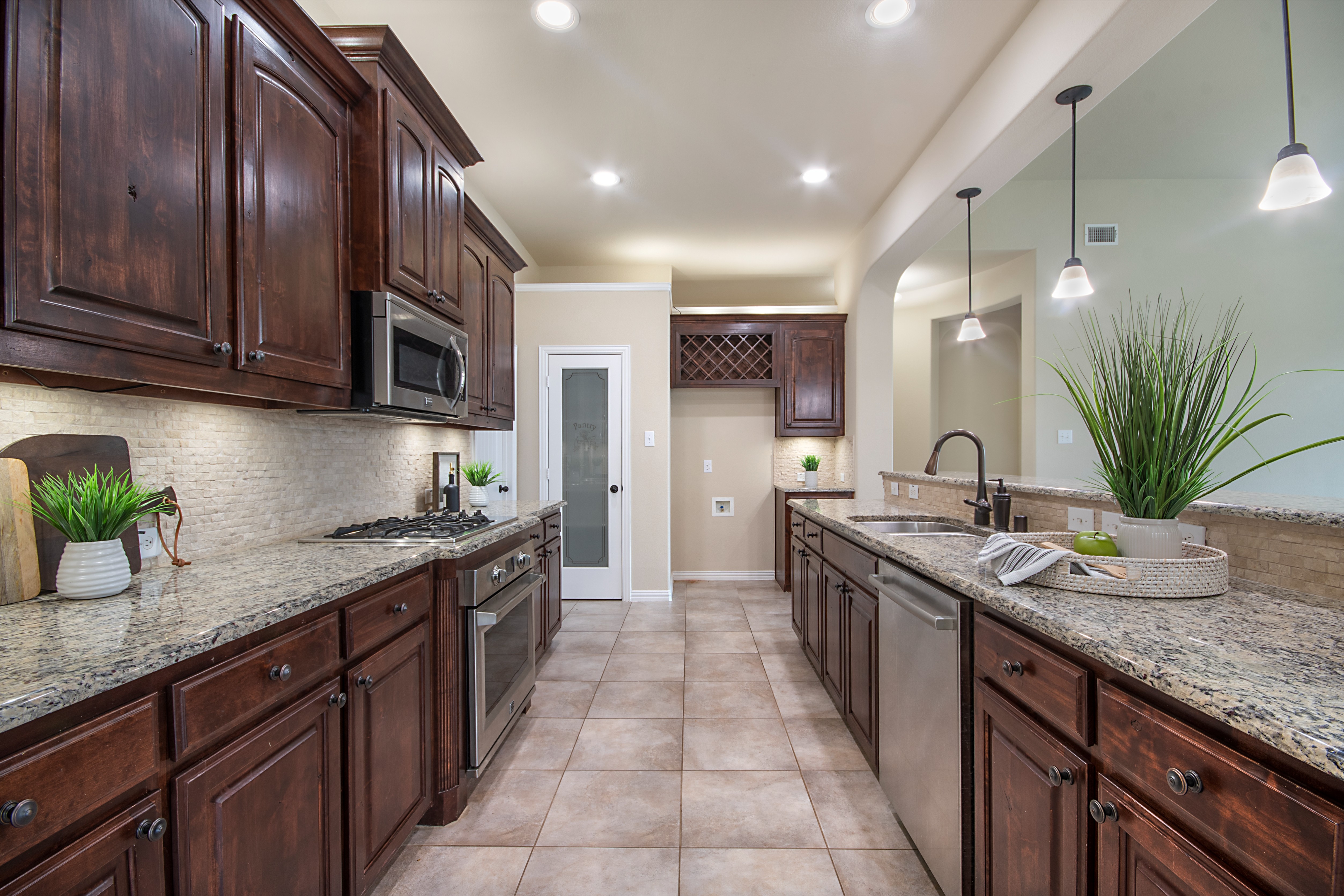  2461 Lakebend Drive, Little Elm, TX, 75068 - 物件實景