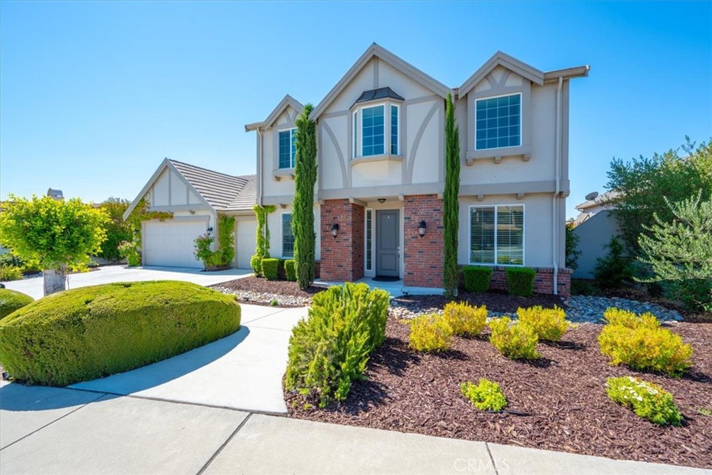 Paso Robles, California, 93446, United States, 4 Bedrooms Bedrooms, ,3 BathroomsBathrooms,Residential,For Sale,1894330