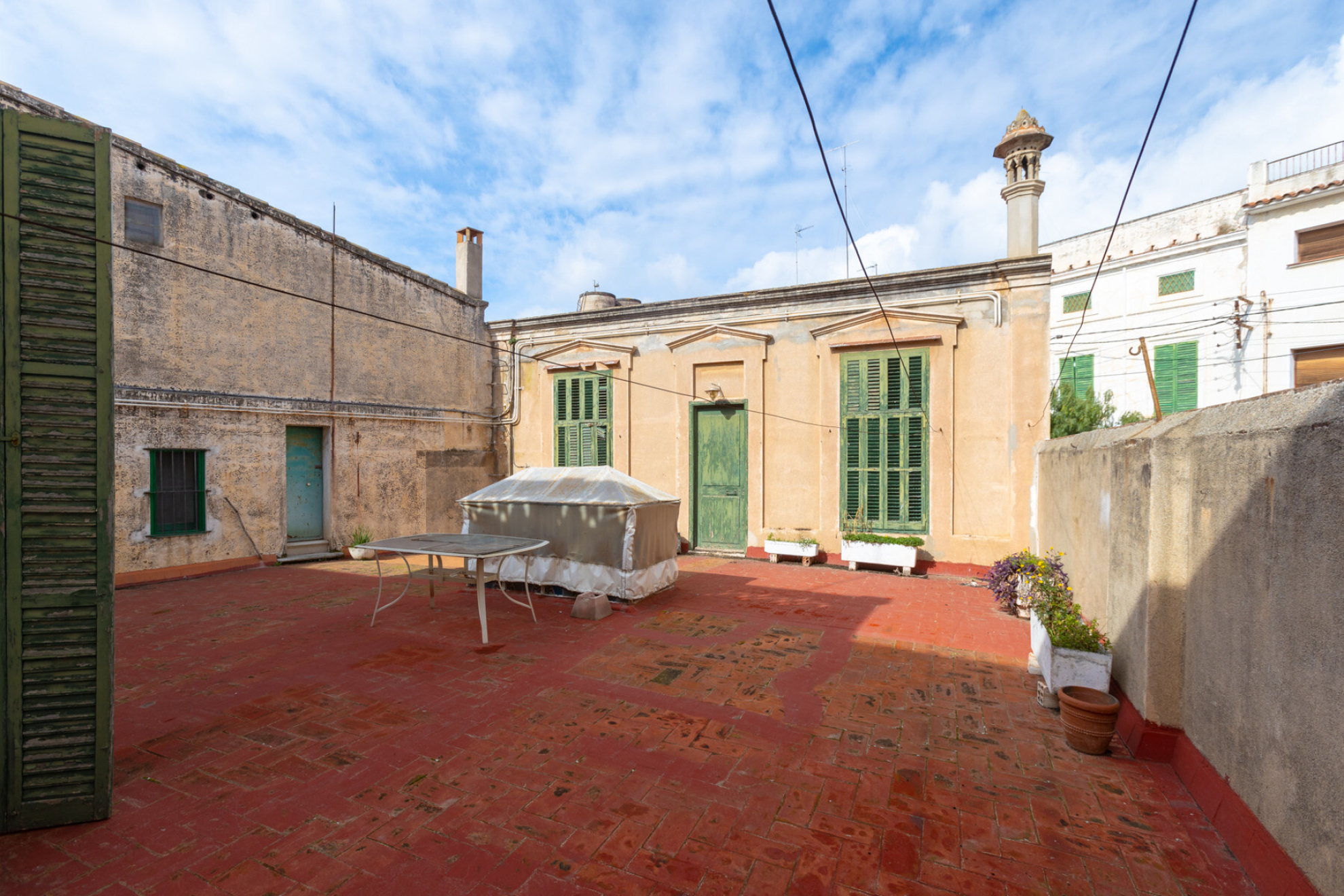  Modernist house to renovate in the center of El Masnou - 物件實景
