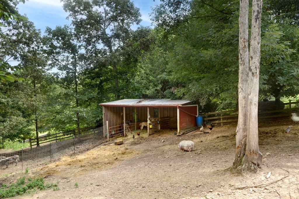 Blairsville, Georgia, 30512, United States, 3 Bedrooms Bedrooms, ,3 BathroomsBathrooms,Residential,For Sale,1889630
