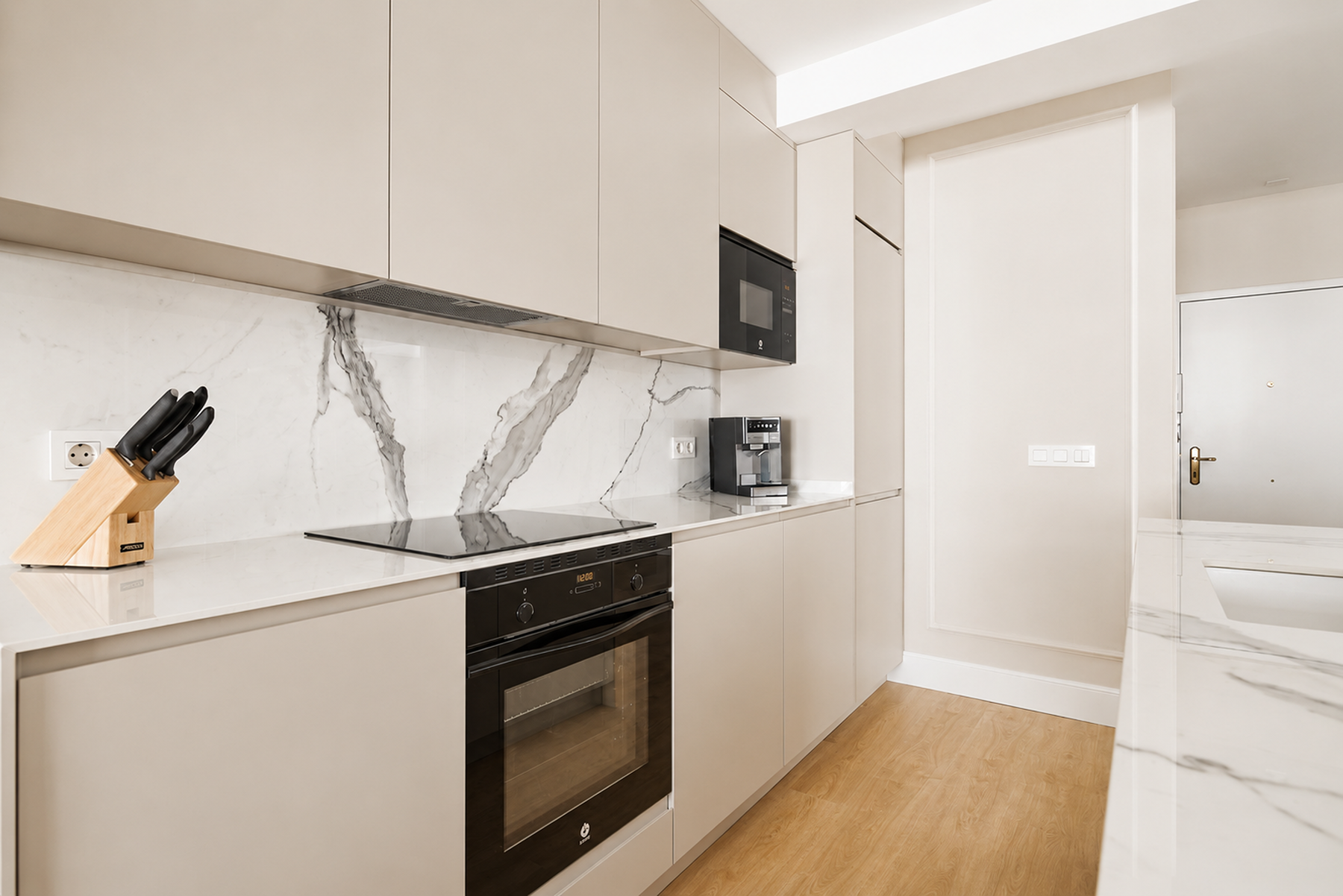  Renovated Contemporary Flat in Chamberí, Madrid - 物件實景