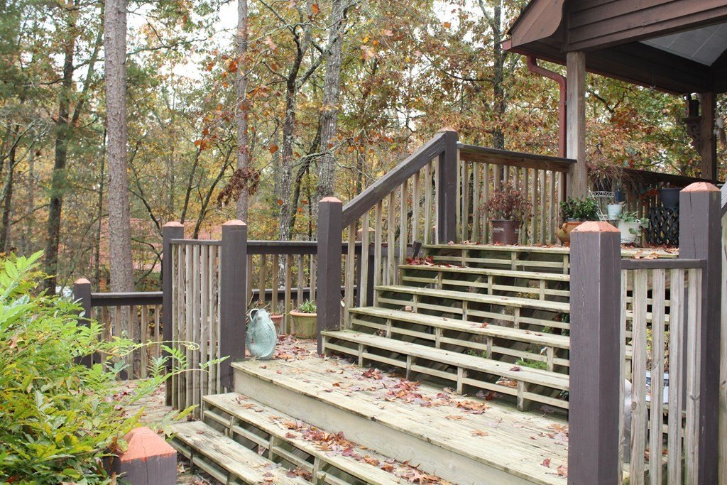 Murphy, North Carolina, 28906, United States, 2 Bedrooms Bedrooms, ,4 BathroomsBathrooms,Residential,For Sale,1915362