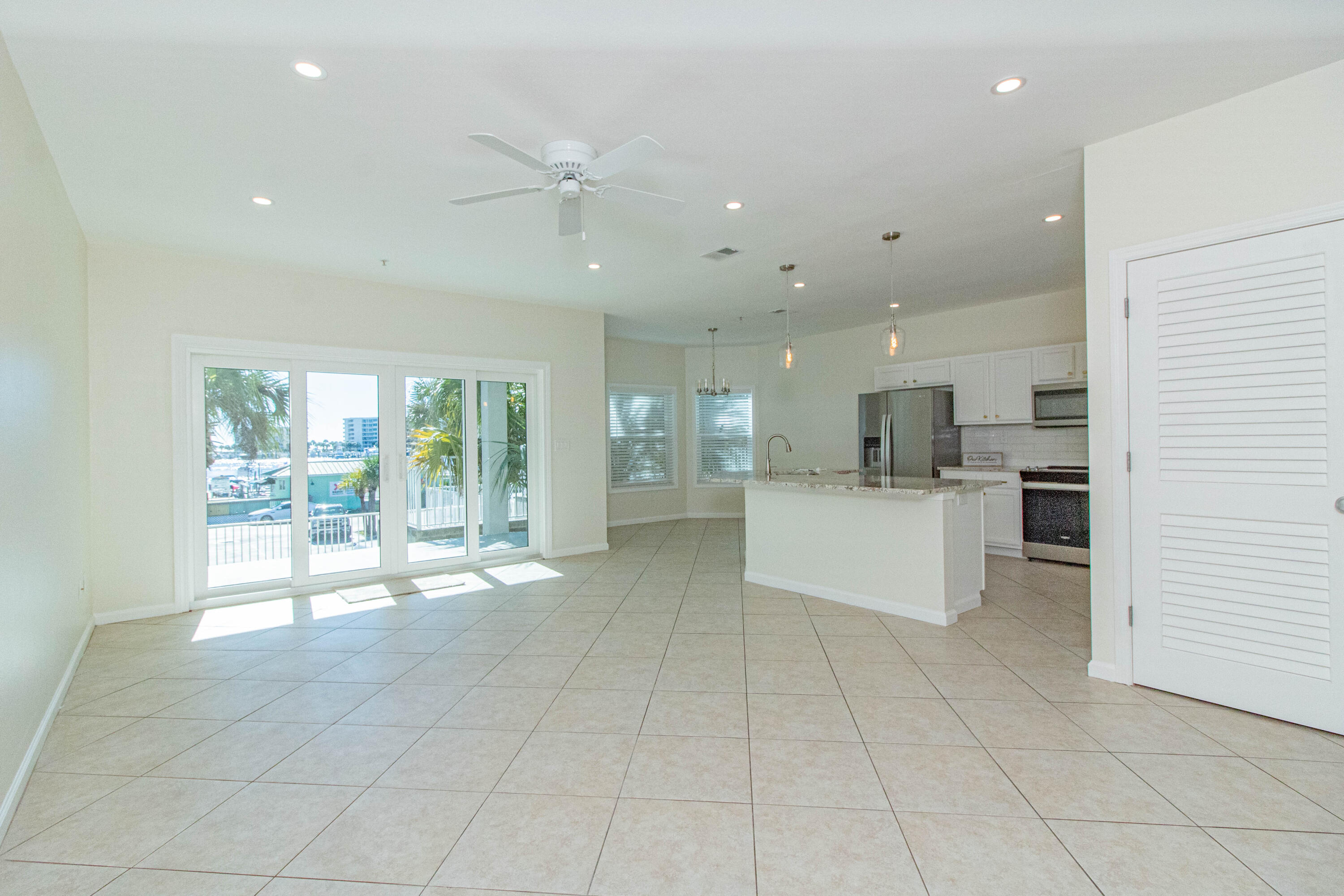 212 Harbor Boulevard Unit 102, Destin, Florida, 32541, United States, 2 Bedrooms Bedrooms, ,2 BathroomsBathrooms,Residential,For Sale,212 Harbor Boulevard Unit 102,1658539