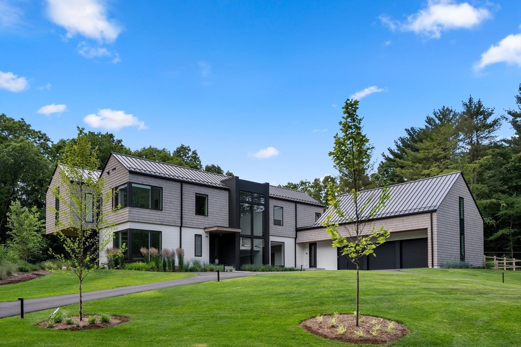 Weston, Massachusetts, 02493, United States, 6 Bedrooms Bedrooms, ,8 BathroomsBathrooms,Residential,For Sale,1946970