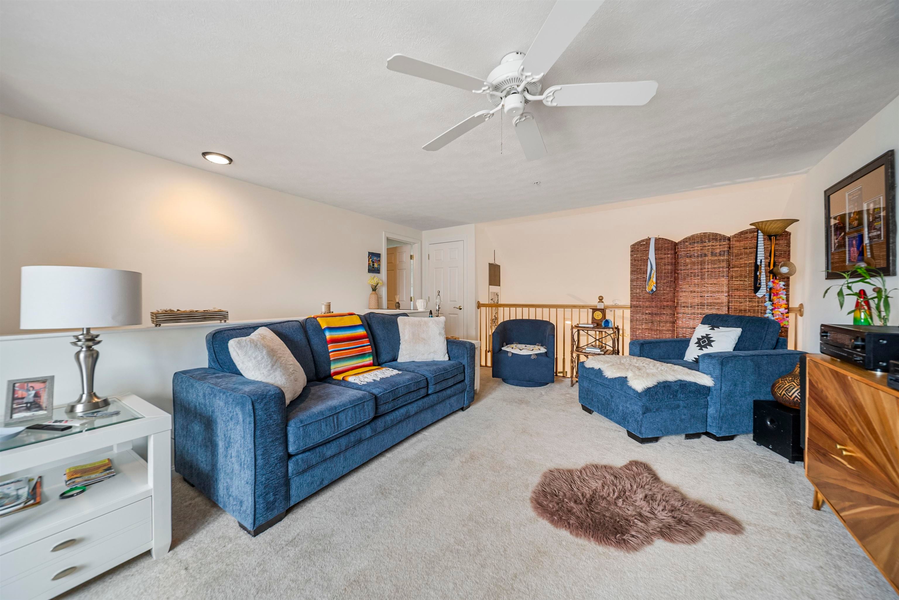 Hooksett, New Hampshire, 03106, United States, 2 Bedrooms Bedrooms, ,2 BathroomsBathrooms,Residential,For Sale,1911621