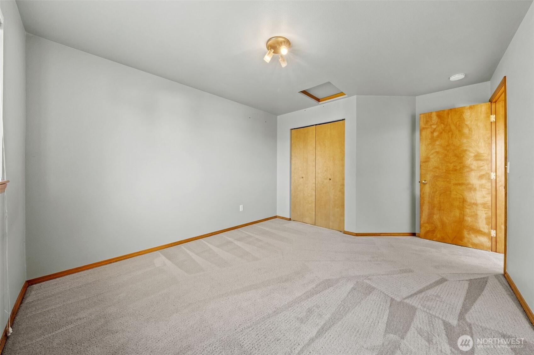 TACOMA, Washington, 98422, United States, 4 Bedrooms Bedrooms, ,3 BathroomsBathrooms,Residential,For Sale,1948002