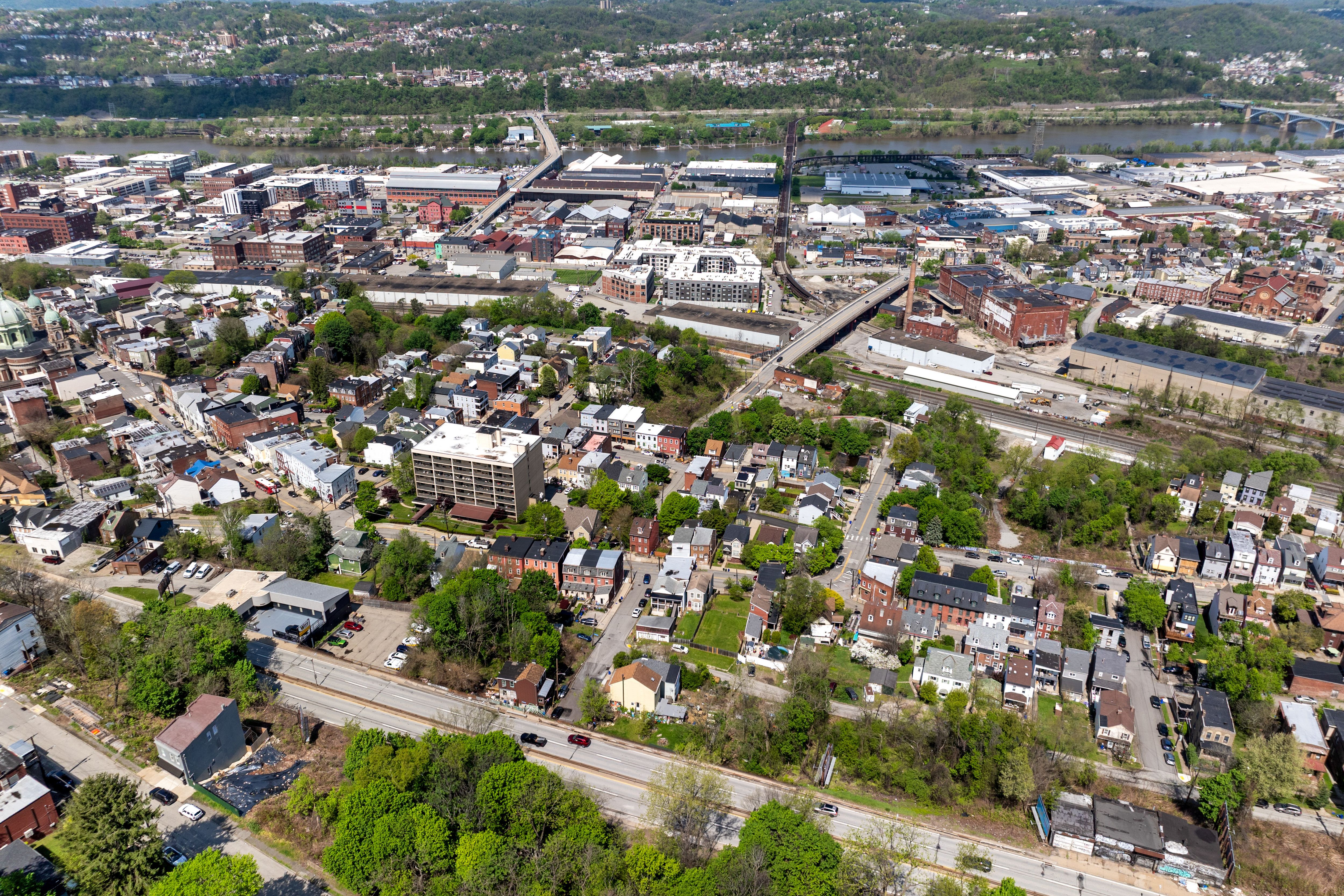  3211 Dobson Street, Pittsburgh, PA 15219 - 物件實景