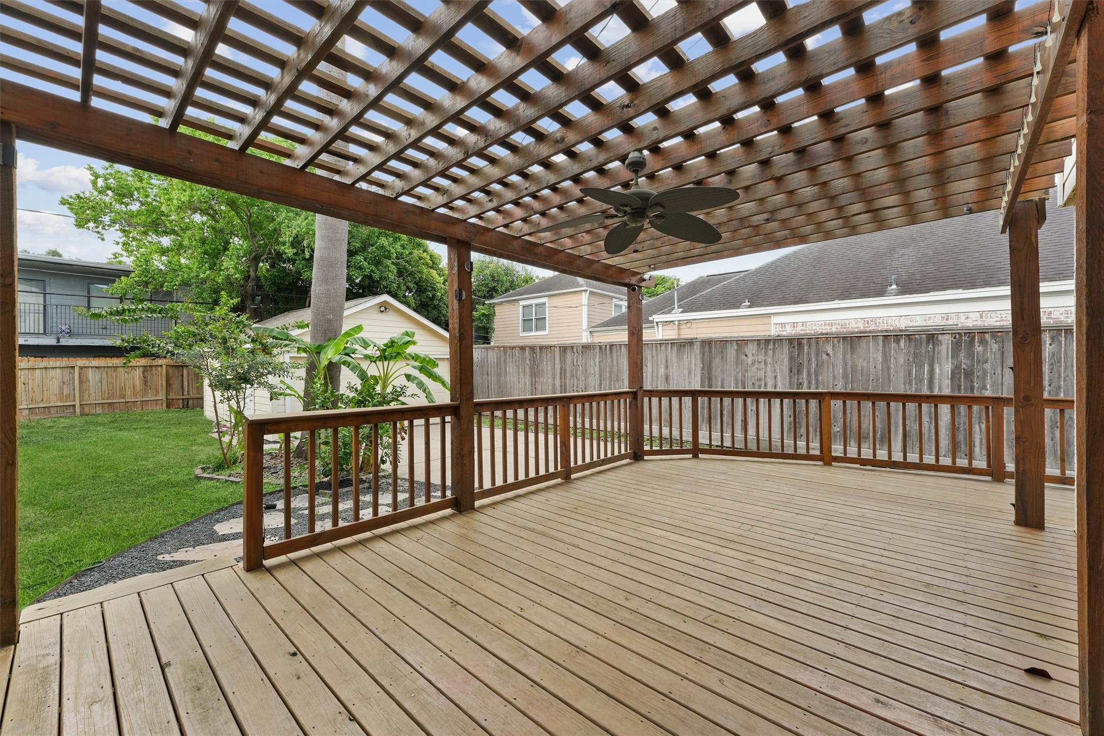 Houston, Texas, 77098, United States, 4 Bedrooms Bedrooms, ,3 BathroomsBathrooms,Residential,For Sale,1849848
