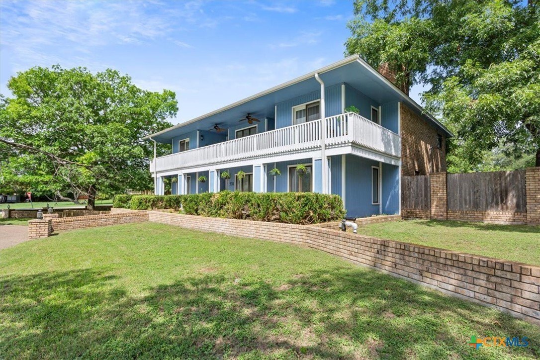 Salado, Texas, 76571, United States, 3 Bedrooms Bedrooms, ,3 BathroomsBathrooms,Residential,For Sale,1976351