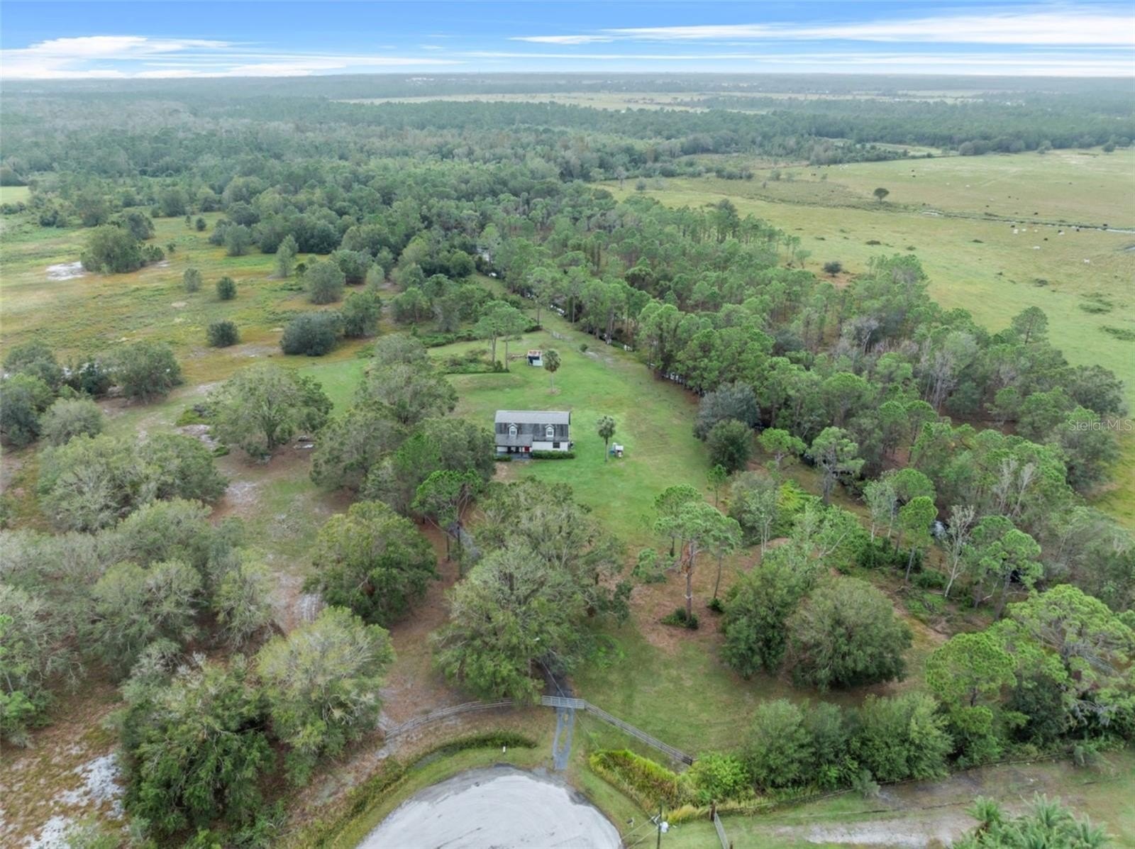 FROSTPROOF, Florida, 33843, United States, 4 Bedrooms Bedrooms, ,3 BathroomsBathrooms,Residential,For Sale,1920683