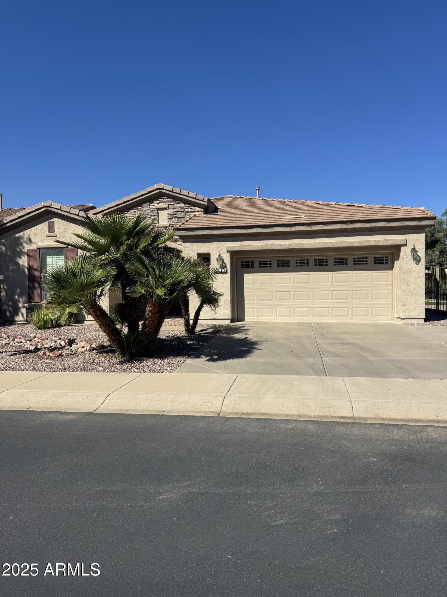 Gilbert, Arizona, 85298, United States, 2 Bedrooms Bedrooms, ,Residential,For Sale,1731896