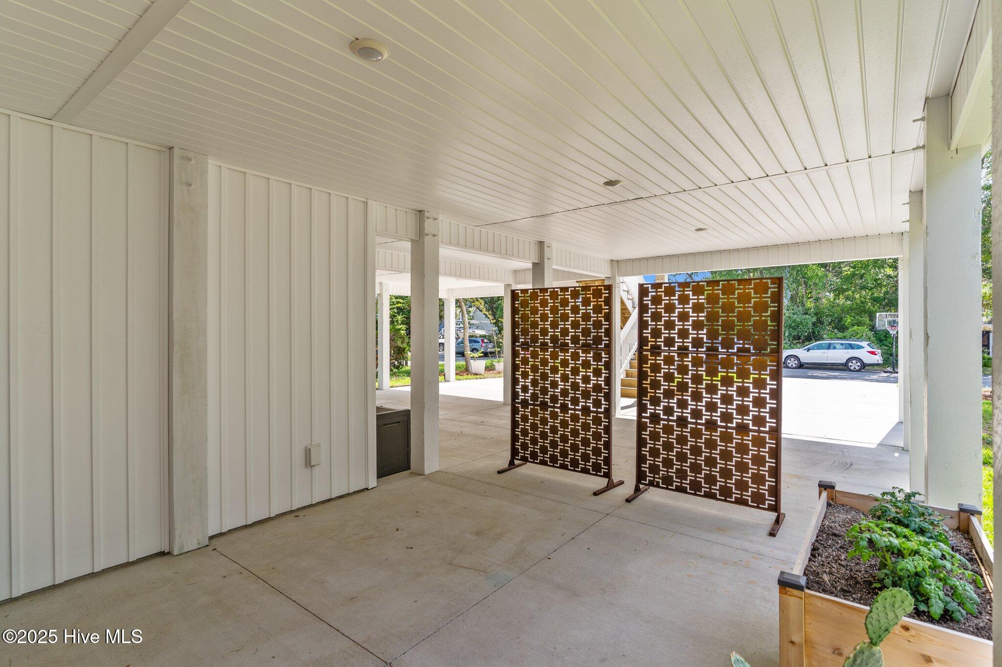 Carolina Beach, North Carolina, 28428, United States, 3 Bedrooms Bedrooms, ,2 BathroomsBathrooms,Residential,For Sale,1931980