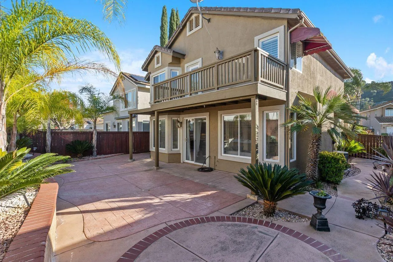 Escondido, California, 92026, United States, 3 Bedrooms Bedrooms, ,3 BathroomsBathrooms,Residential,For Sale,2003359