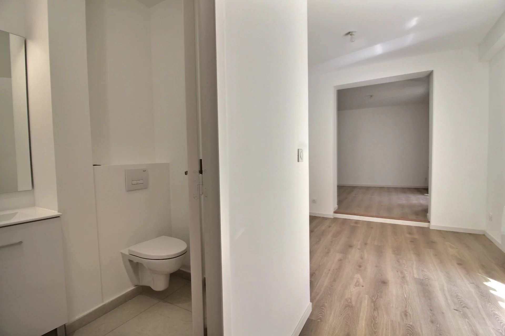 Arcachon, New Aquitaine, 33120, FR, 3 Bedrooms Bedrooms, ,2 BathroomsBathrooms,Residential,For Sale,1995990