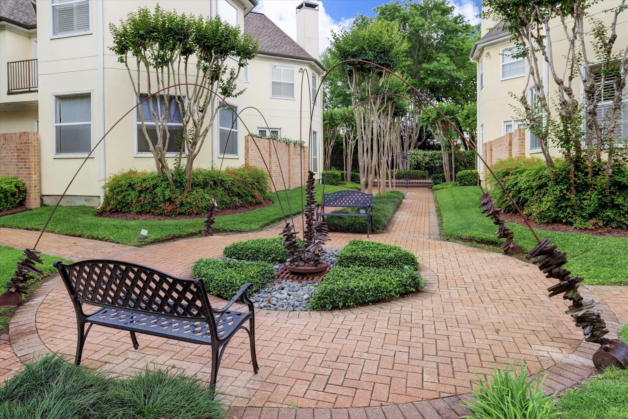  3118 Sackett Street - 物件實景