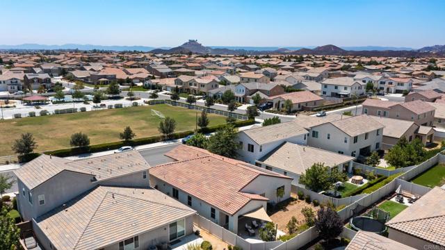 Murrieta, California, 92563, United States, 4 Bedrooms Bedrooms, ,3 BathroomsBathrooms,Residential,For Sale,1930051