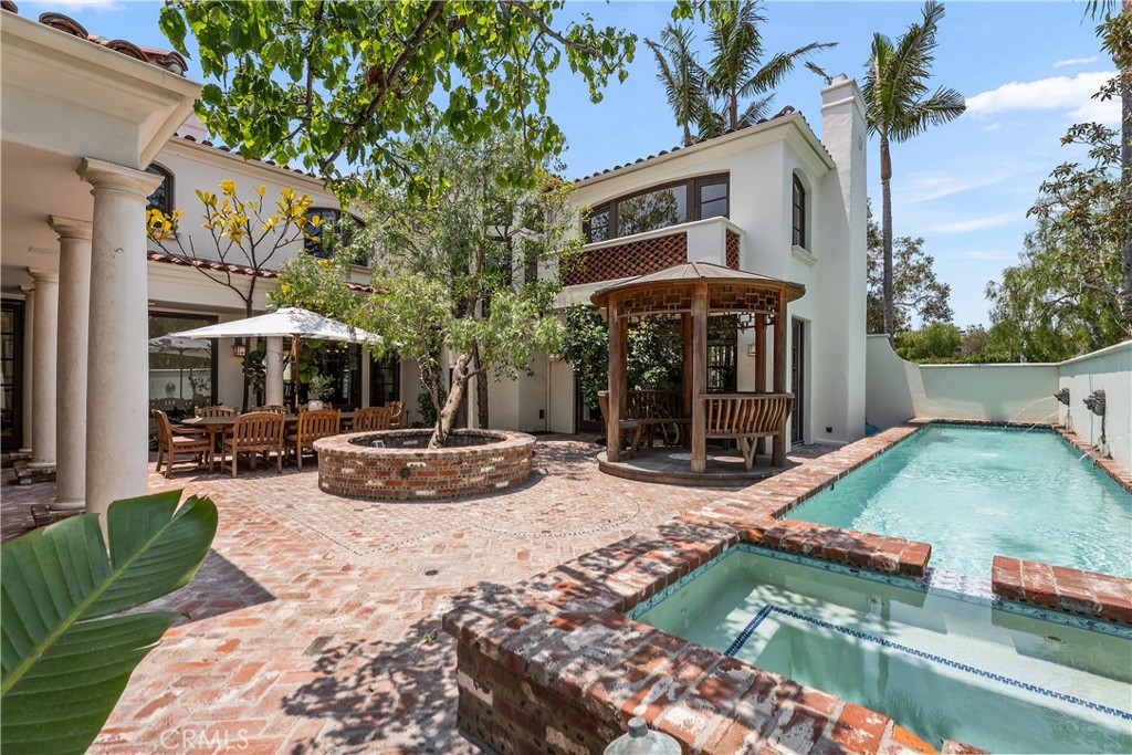 Newport Beach, California, 92663, United States, 5 Bedrooms Bedrooms, ,4 BathroomsBathrooms,Residential,For Sale,1848621
