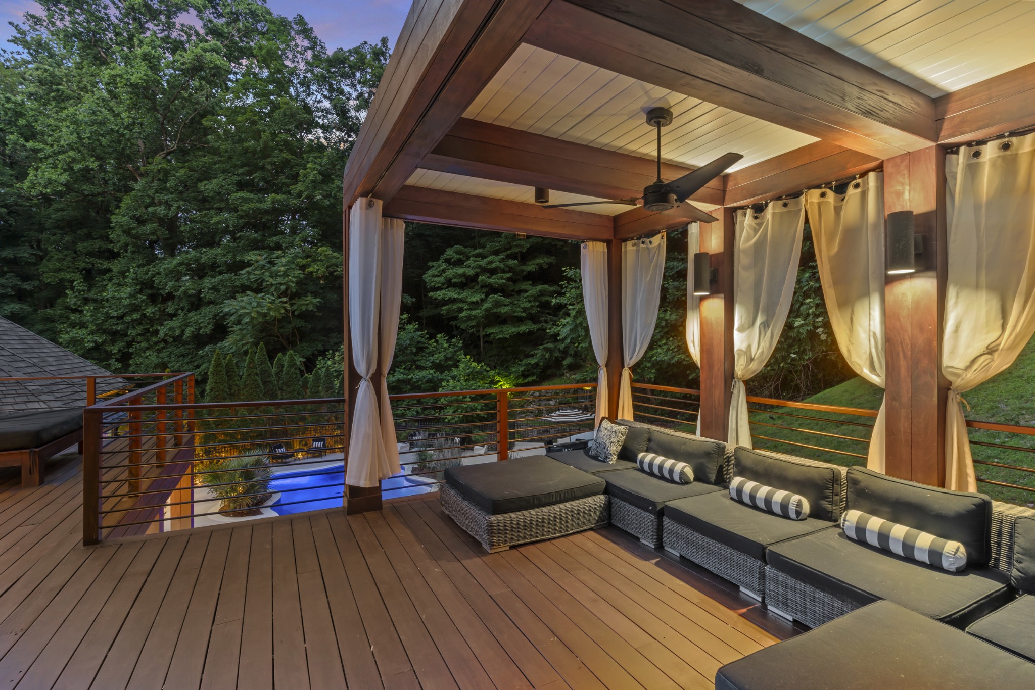 Nashville, Tennessee, 37215, United States, 5 Bedrooms Bedrooms, ,11 BathroomsBathrooms,Residential,For Sale,1885456