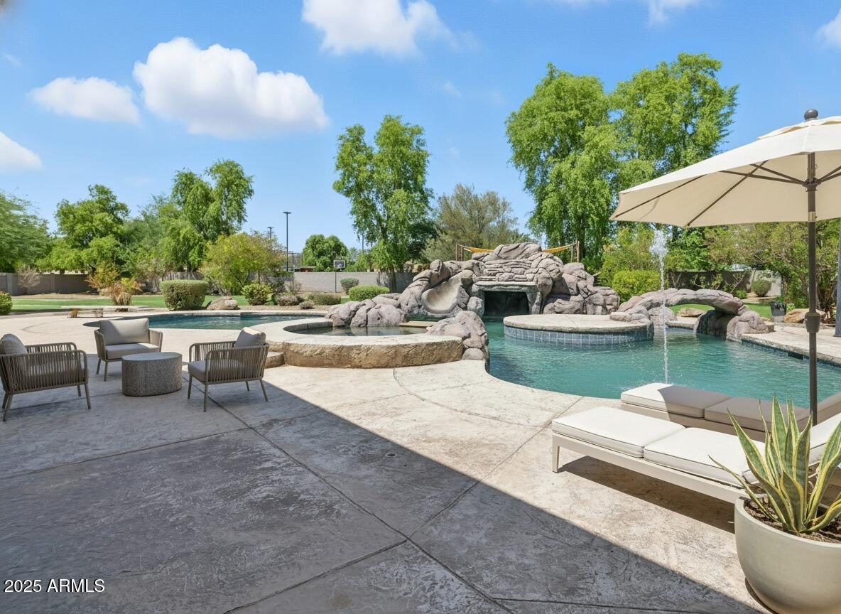 Chandler, Arizona, 85249, United States, 7 Bedrooms Bedrooms, ,8 BathroomsBathrooms,Residential,For Sale,1986072