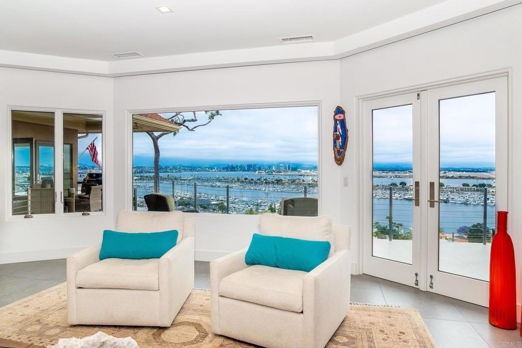 San Diego, California, 92106, United States, 4 Bedrooms Bedrooms, ,7 BathroomsBathrooms,Residential,For Sale,1988127