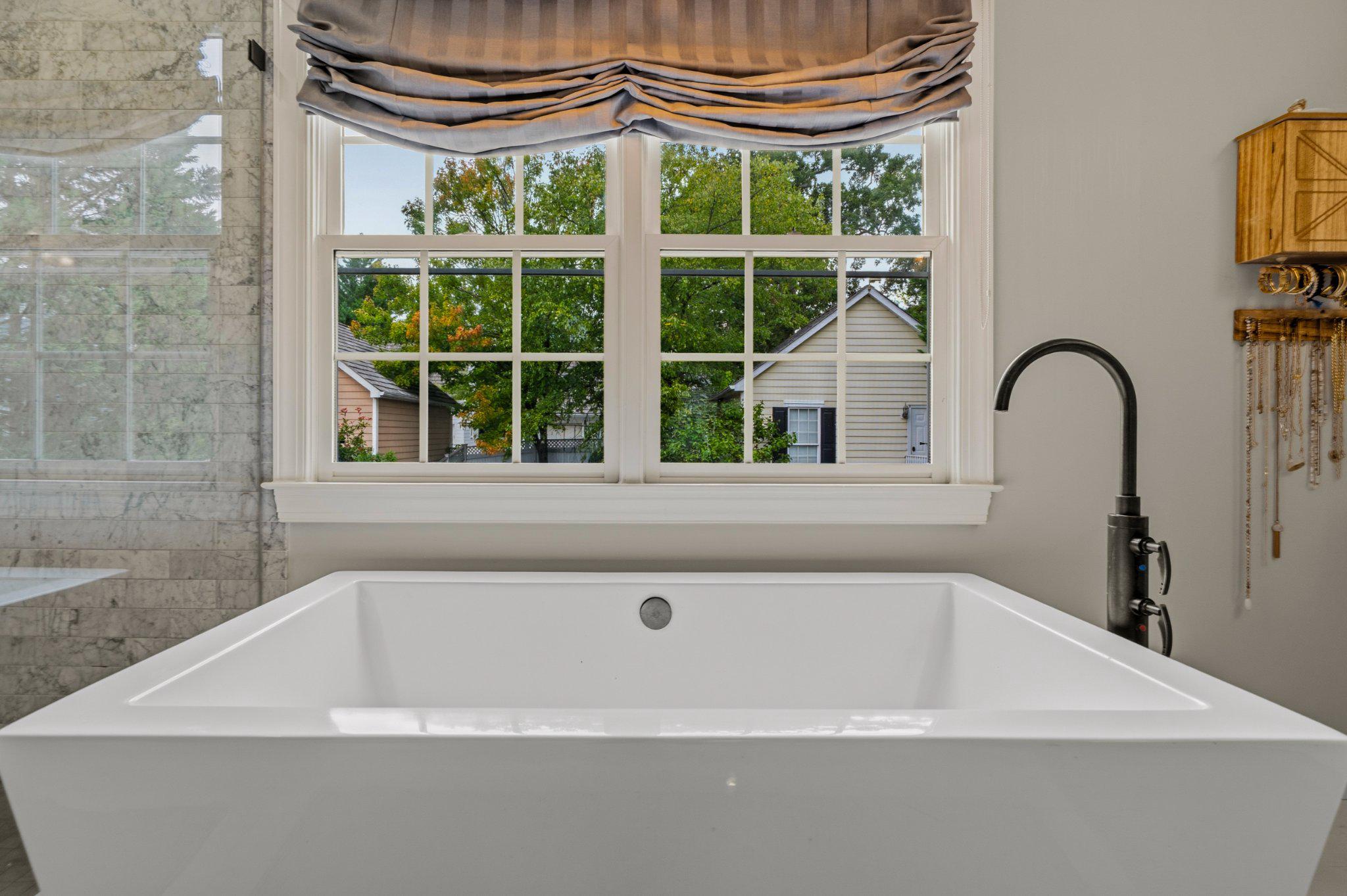  636 Kent Oaks Way, Gaithersburg, MD, 20878 - 物件實景
