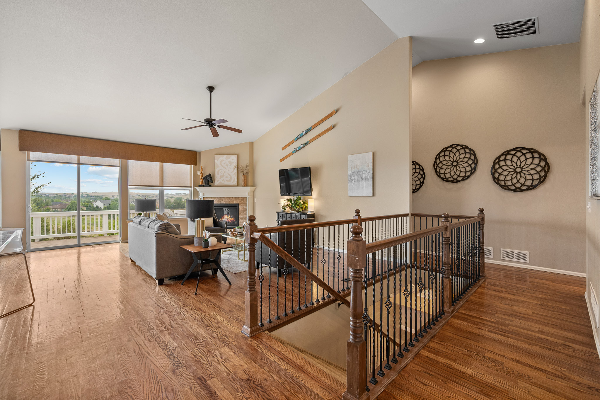  Experience elevated Colorado living in this exceptional ranch-style home. - 物件實景