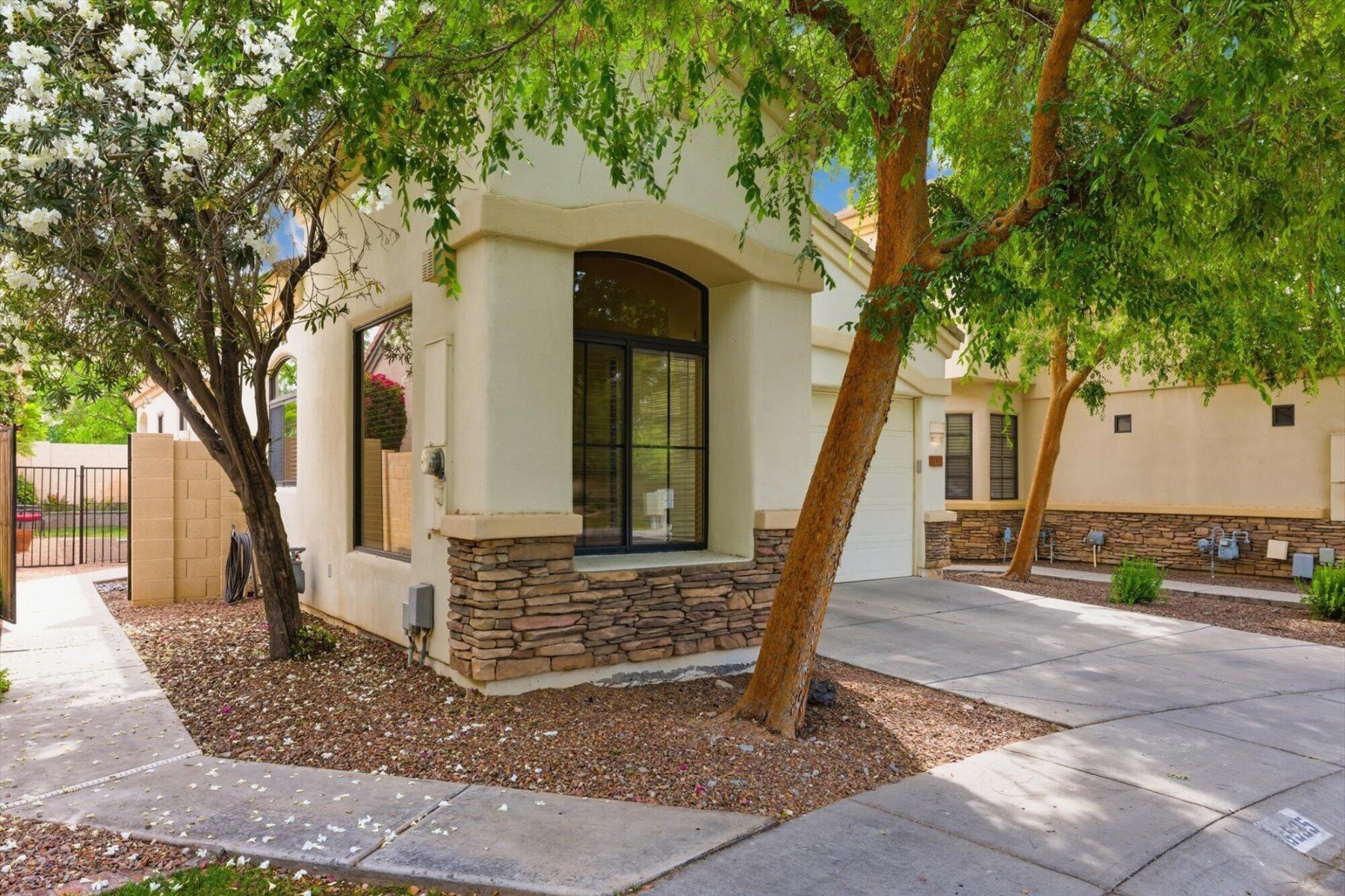  6535 N 14th Place  Phoenix, AZ - 物件實景