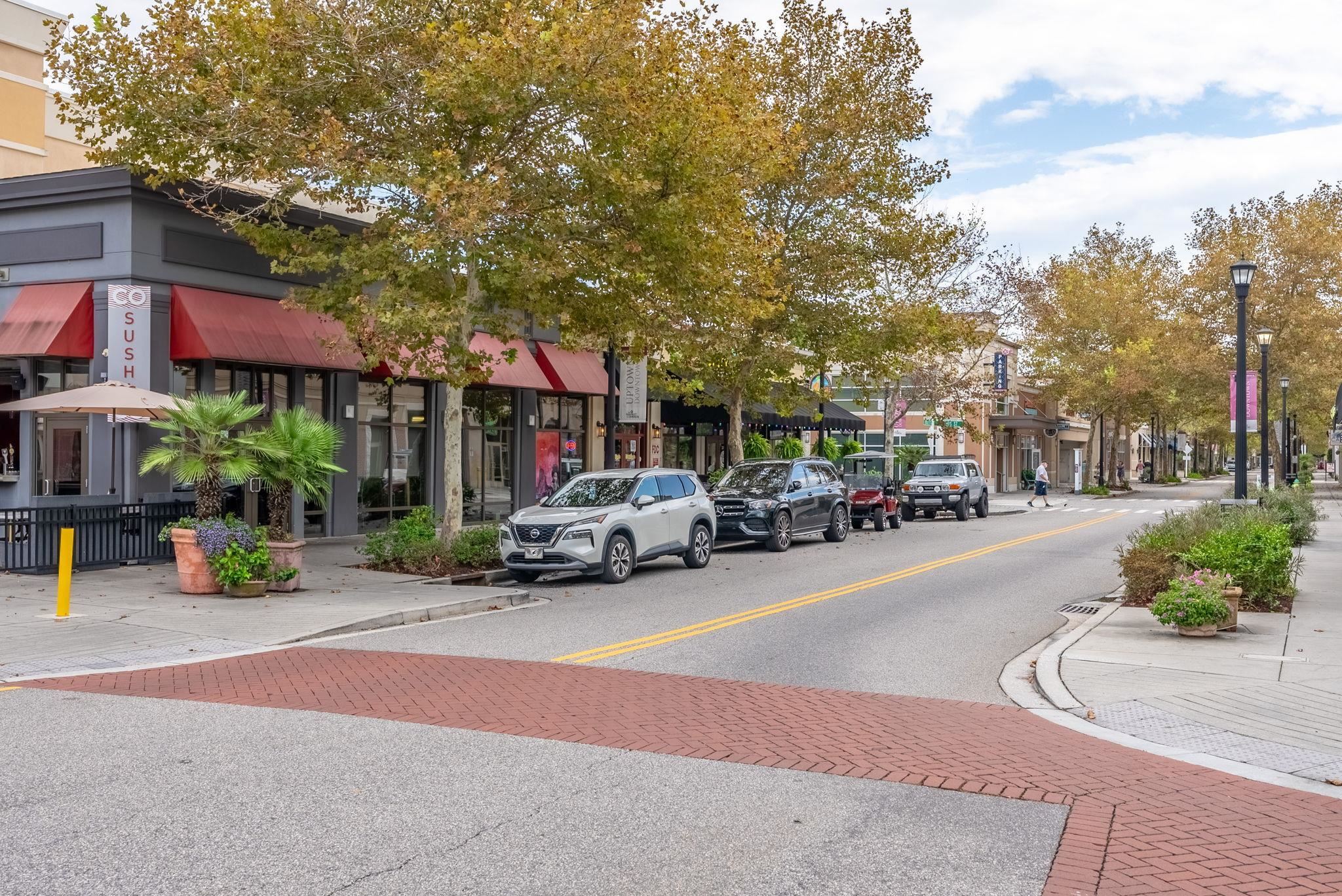  798 Shine Ave  Market Common - 物件實景