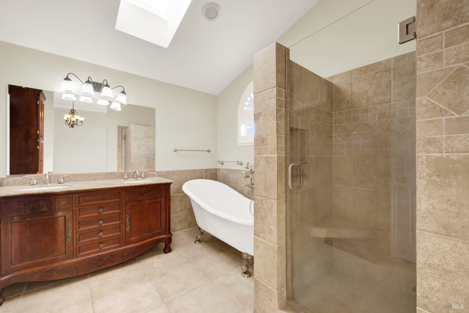 Fairfield, California, 94534, United States, 5 Bedrooms Bedrooms, ,3 BathroomsBathrooms,Residential,For Sale,1839073