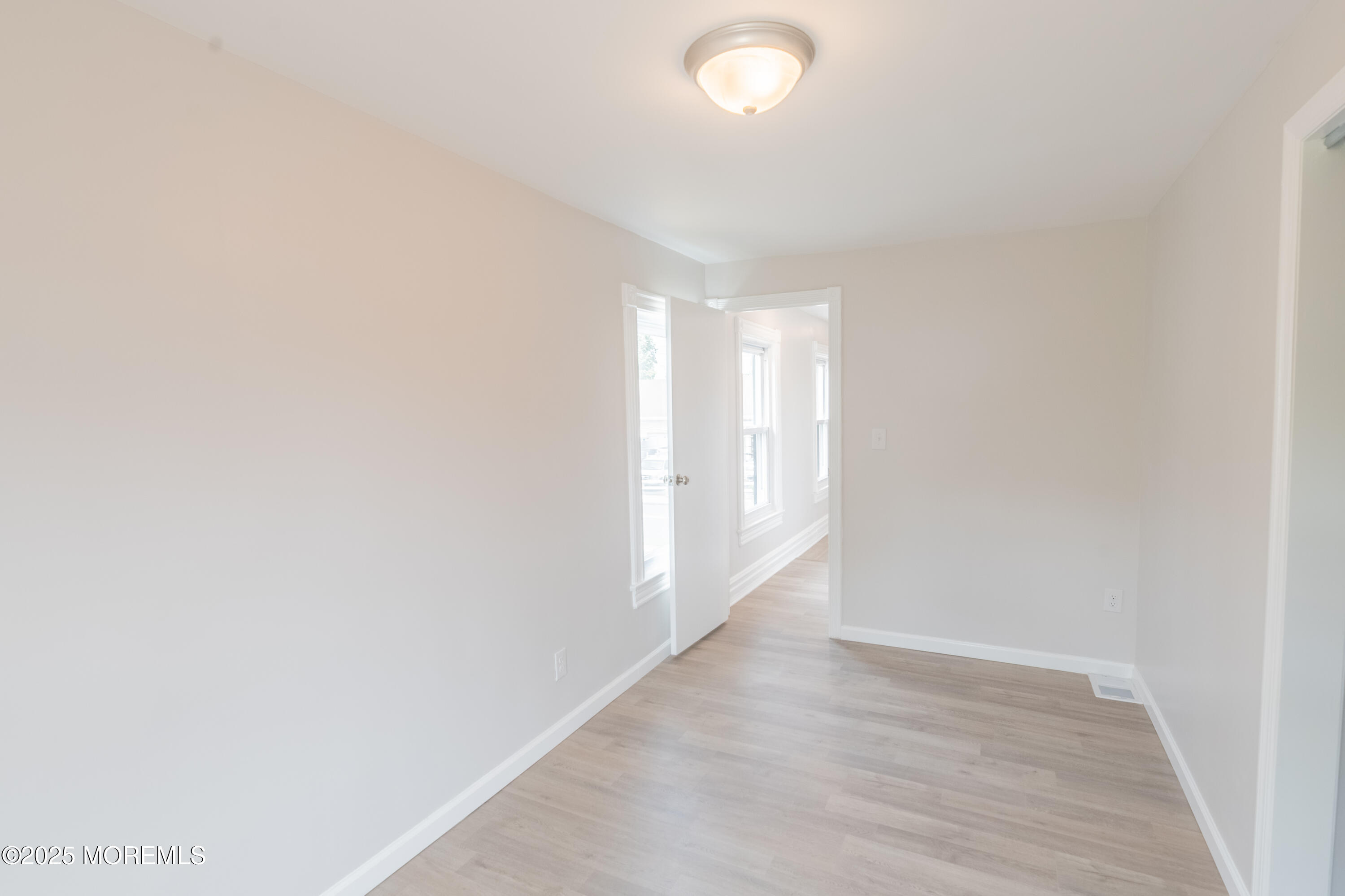 Englishtown, New Jersey, 07726, United States, 6 Bedrooms Bedrooms, ,4 BathroomsBathrooms,Residential,For Sale,1908199