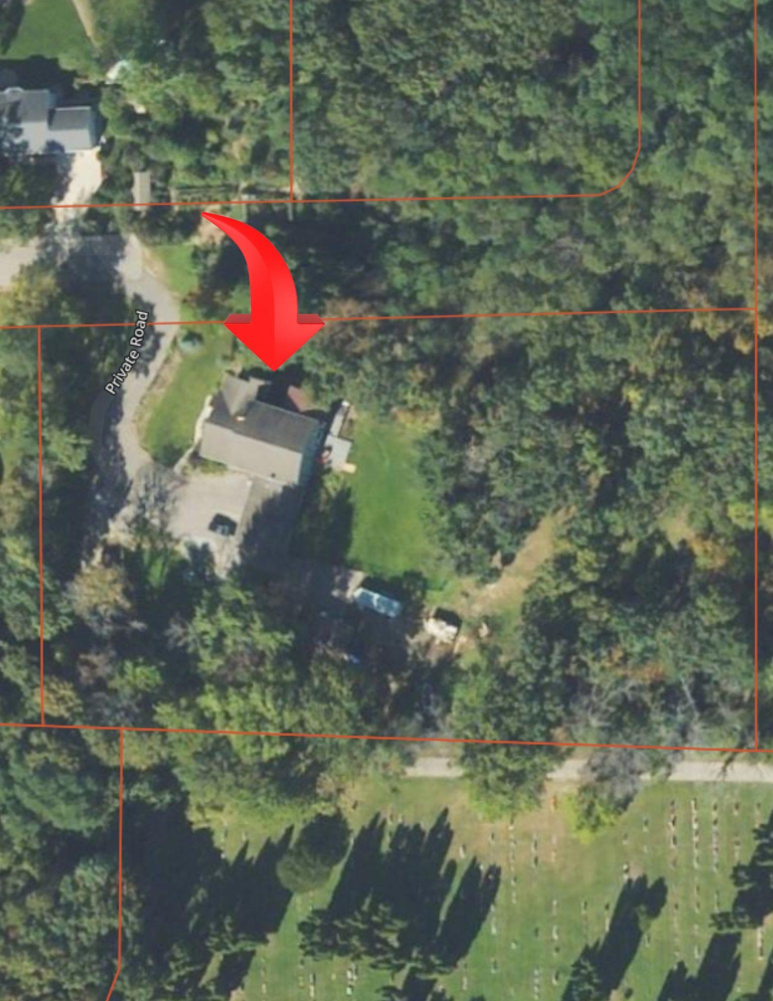 Berlin, Wisconsin, 54923, United States, 5 Bedrooms Bedrooms, ,4 BathroomsBathrooms,Residential,For Sale,1974961