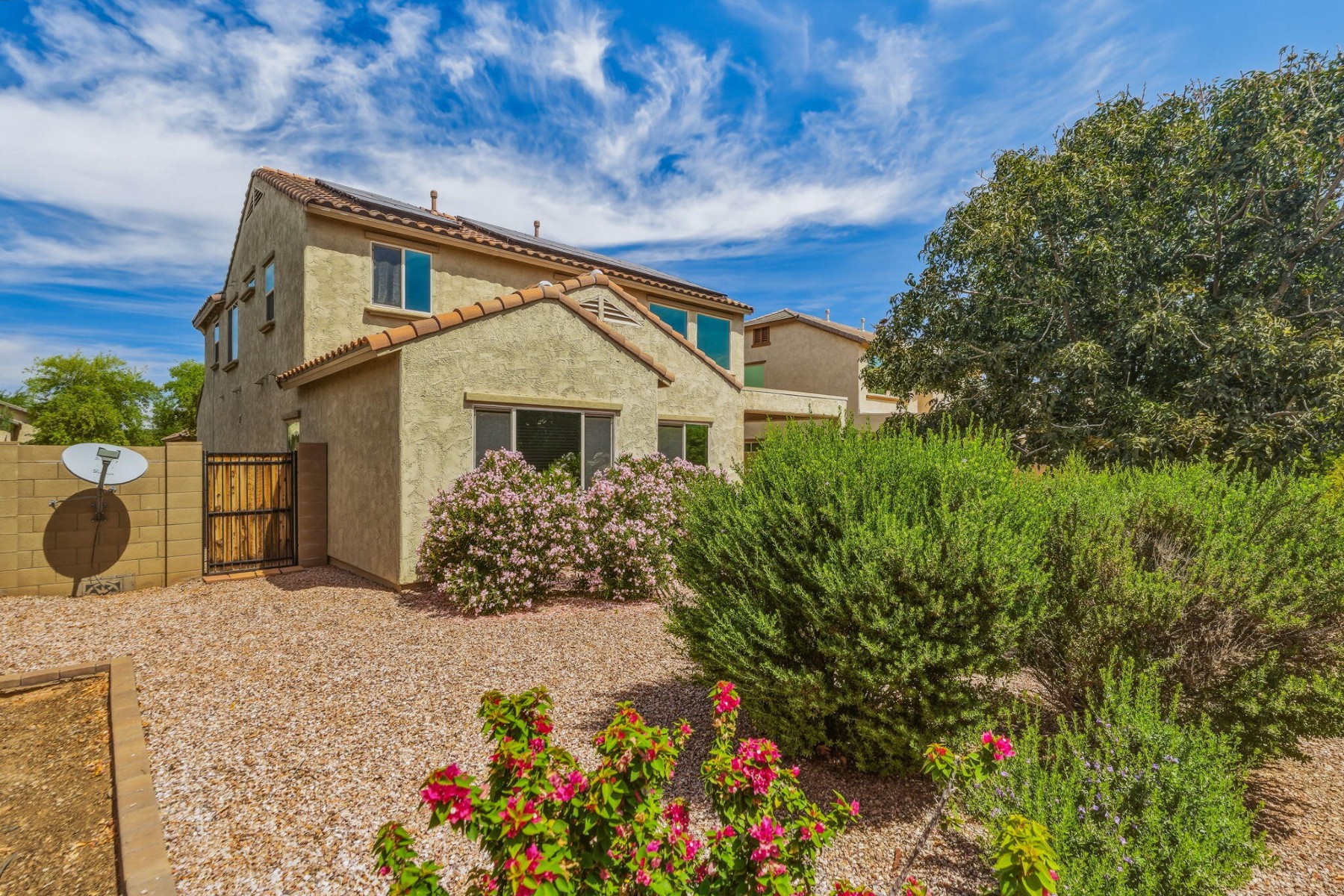  17543 W Buckhorn Trail  Surprise, AZ - 物件實景