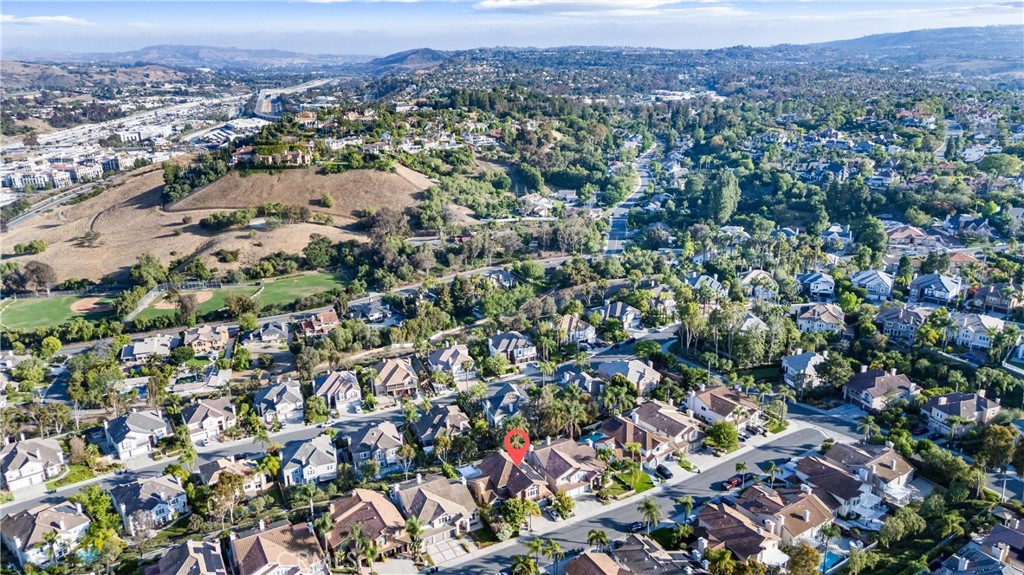 Laguna Hills, California, 92653, United States, 4 Bedrooms Bedrooms, ,3 BathroomsBathrooms,Residential,For Sale,1987832