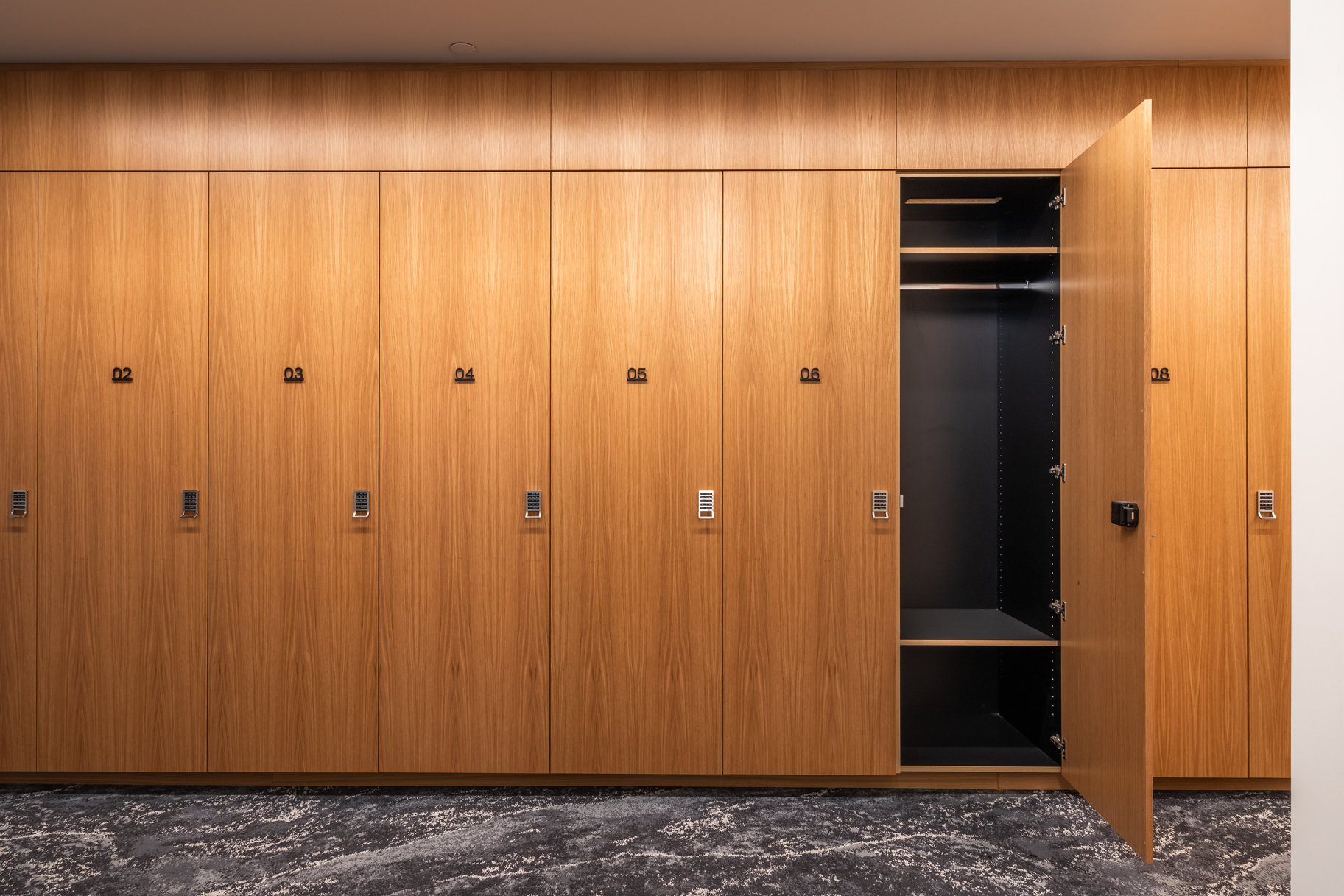  Furnished 5-bedroom Penthouse at Founder