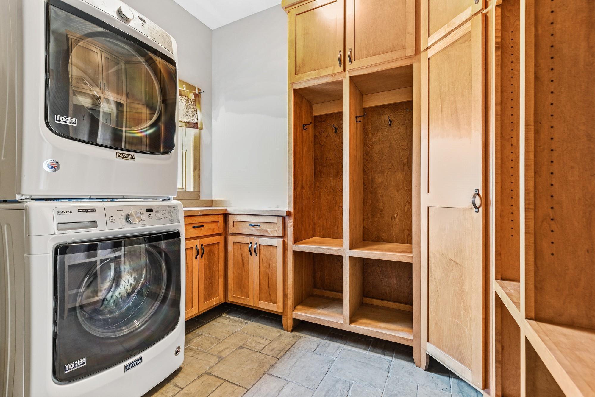 Glencoe, Minnesota, 55336, United States, 4 Bedrooms Bedrooms, ,3 BathroomsBathrooms,Residential,For Sale,1787195